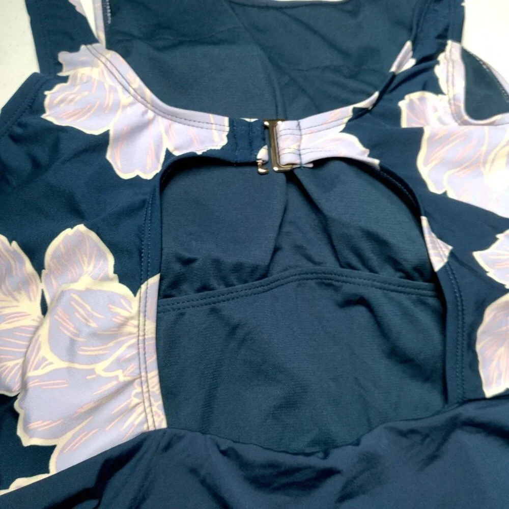 Catalina Swimwear Bathing Suit One Piece Medium Blue Purple Floral Tank Swim - Picture 10 of 16